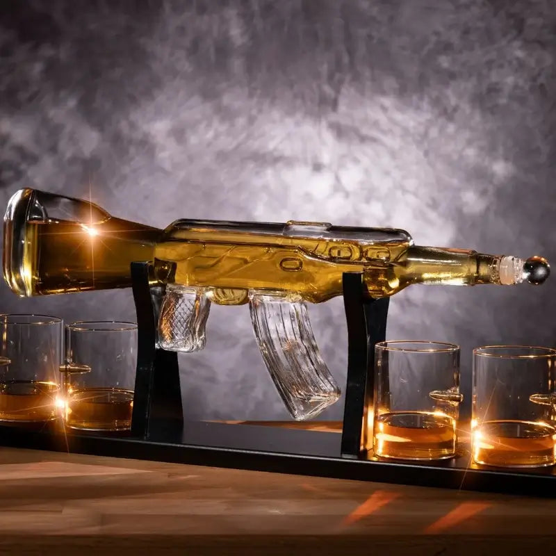 Gun Decanter set 