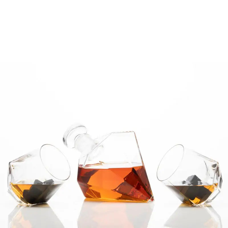 diamond shaped whiskey glasses3