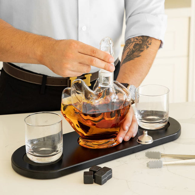 Middle Finger Whiskey/Wine Decanter Set 1000 ml