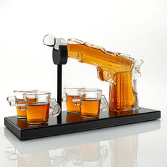 Pistol shaped gun decanter 220ml with 4 shot glasses